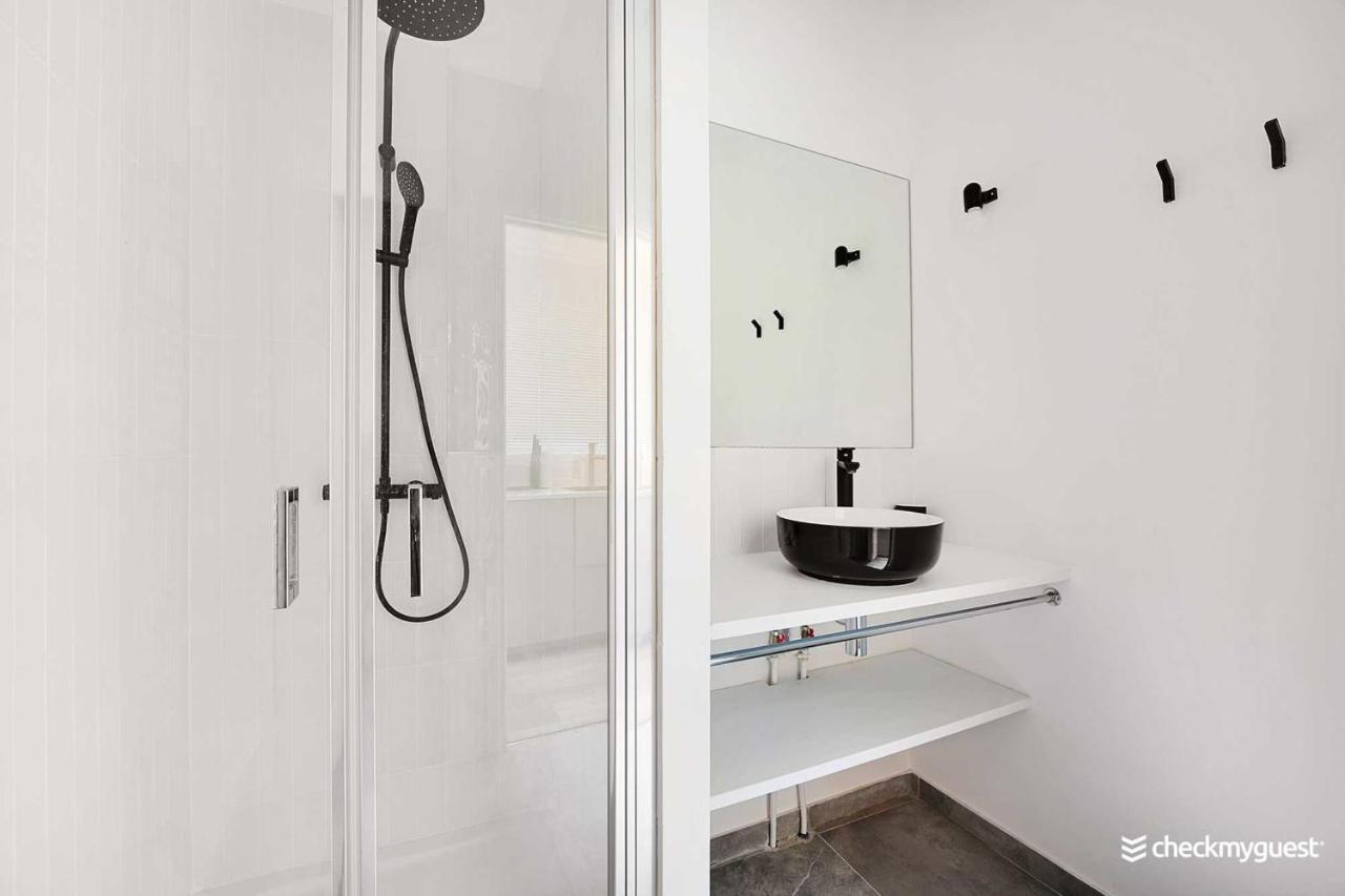 Modern Apartment - 2Br-6P- Oberkampf-Republique باريس المظهر الخارجي الصورة